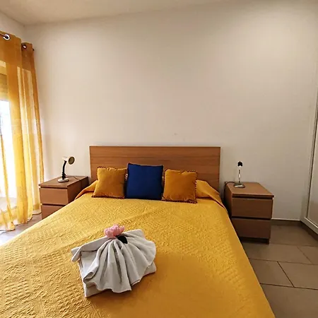 T3 2º Lote 11 Beira Mar - Casas & Papeis 公寓